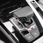 How to Stop an Automatic Car When Brakes Fail?