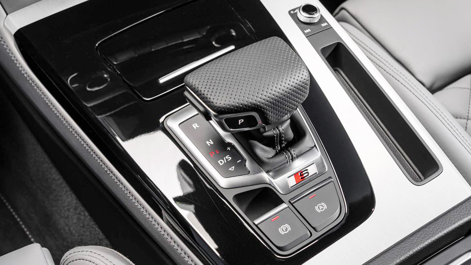 How to Stop an Automatic Car When Brakes Fail?