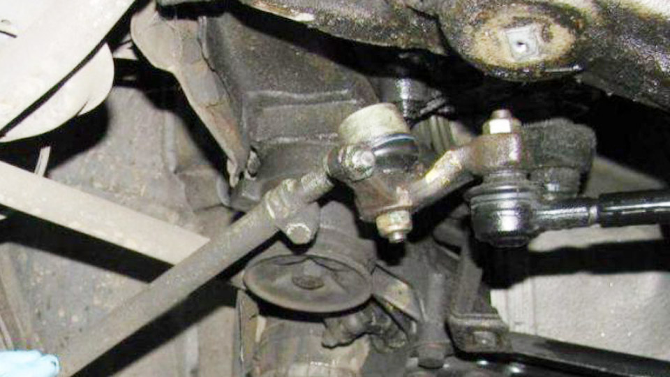 Why Do I Hear a Noise When Turning My Steering Wheel?