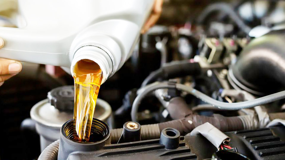 How to Tell If Diesel Oil Is Bad