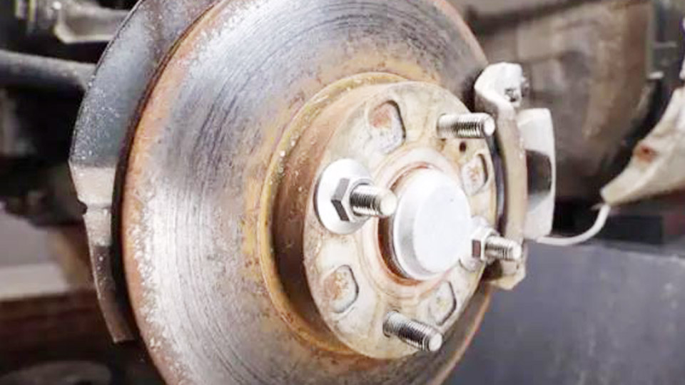 What Does It Mean When Your Car Brakes Grind