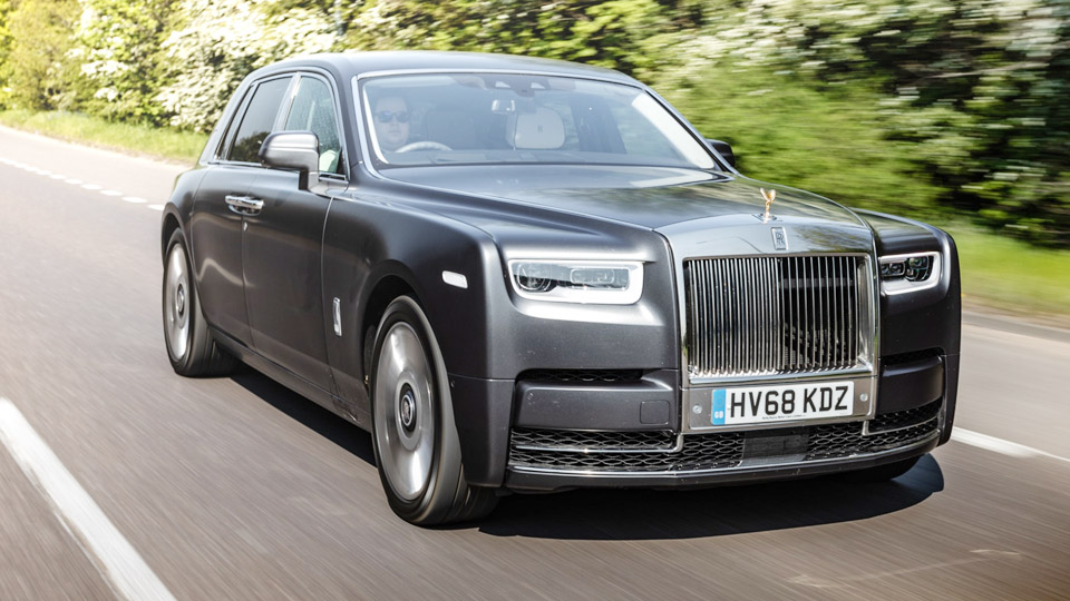 Why Was the Rolls-Royce Phantom Such a Dynamic Automobile